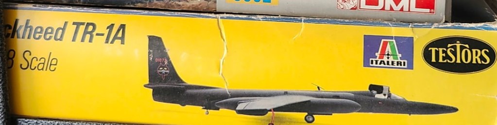 Lockheed TR-1A — Testors / Italeri #580, 1/48